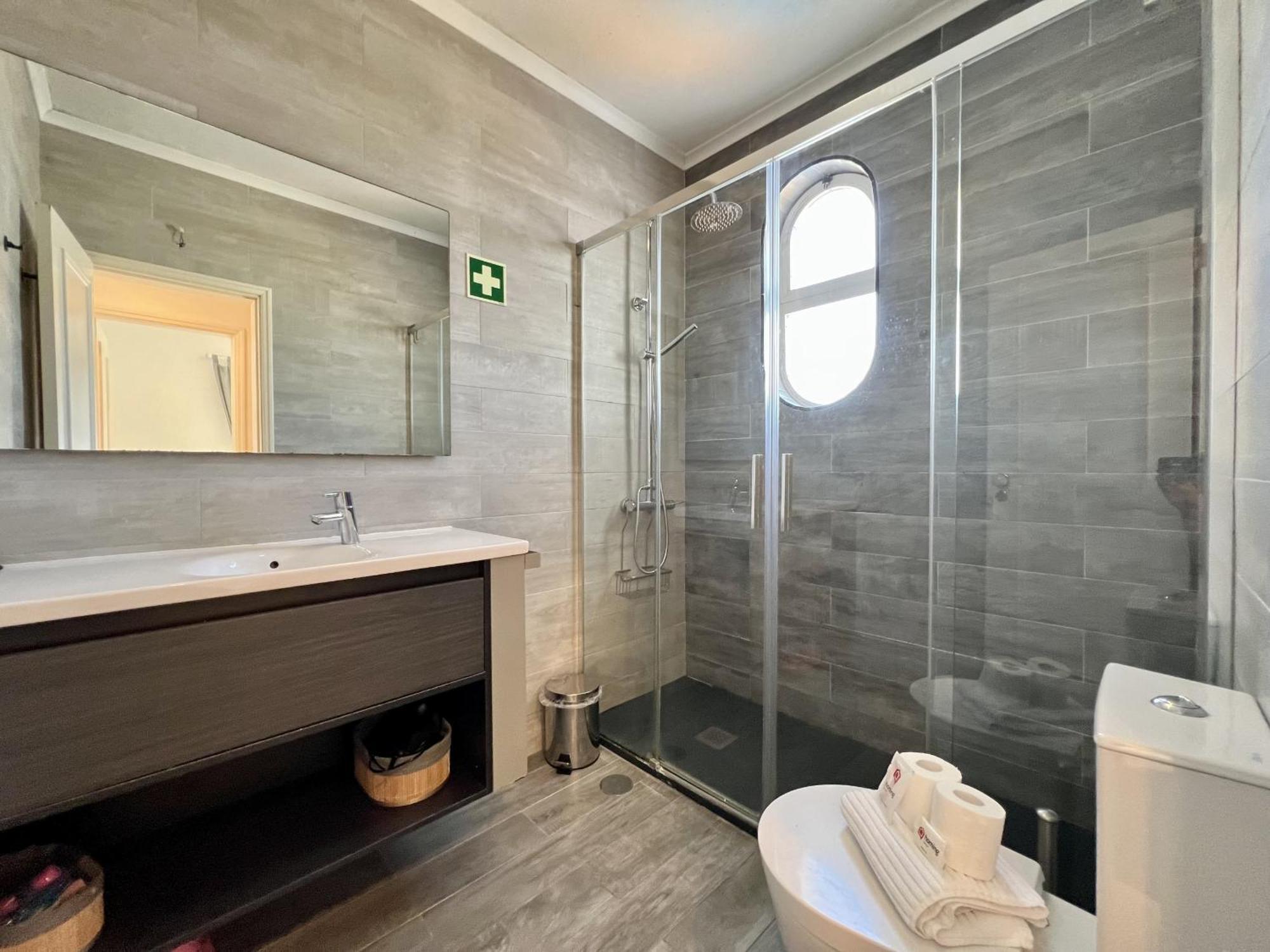 Apartment Albufeira Delight With Pool By Homing