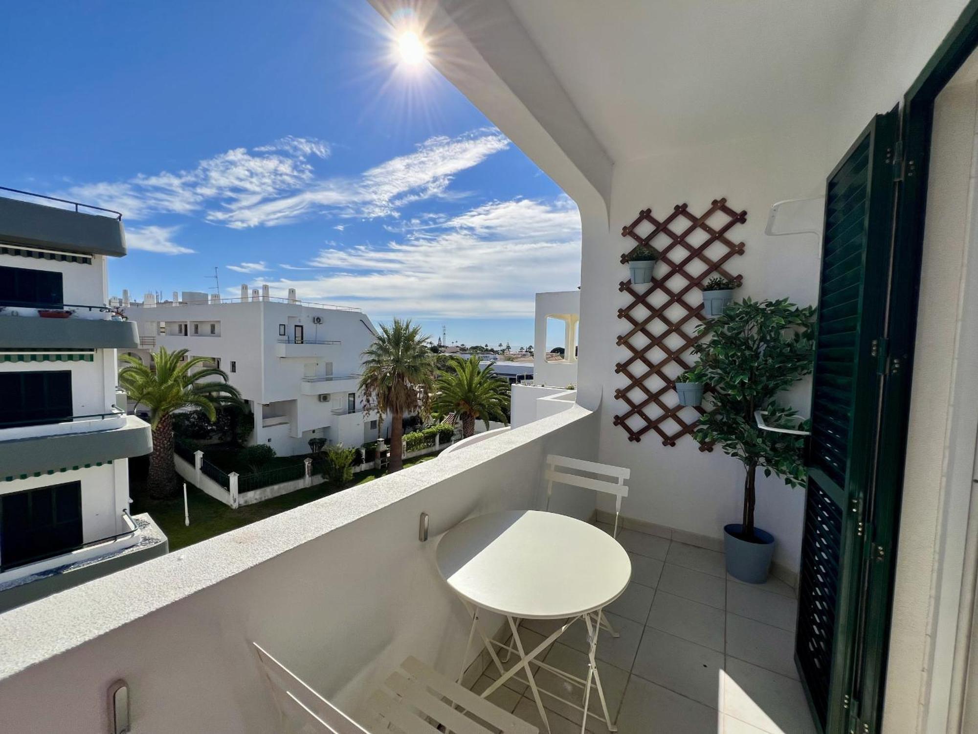 Albufeira Delight With Pool By Homing Apartment *
